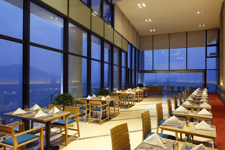 Хуаншань: Crowne Plaza Huangshan Taiping Lake
