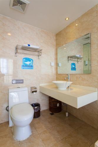 Шэньчжэнь: 7 Days Inn Shenzhen Dongmen Pedestrian Street Shaibu Subway Station Branch