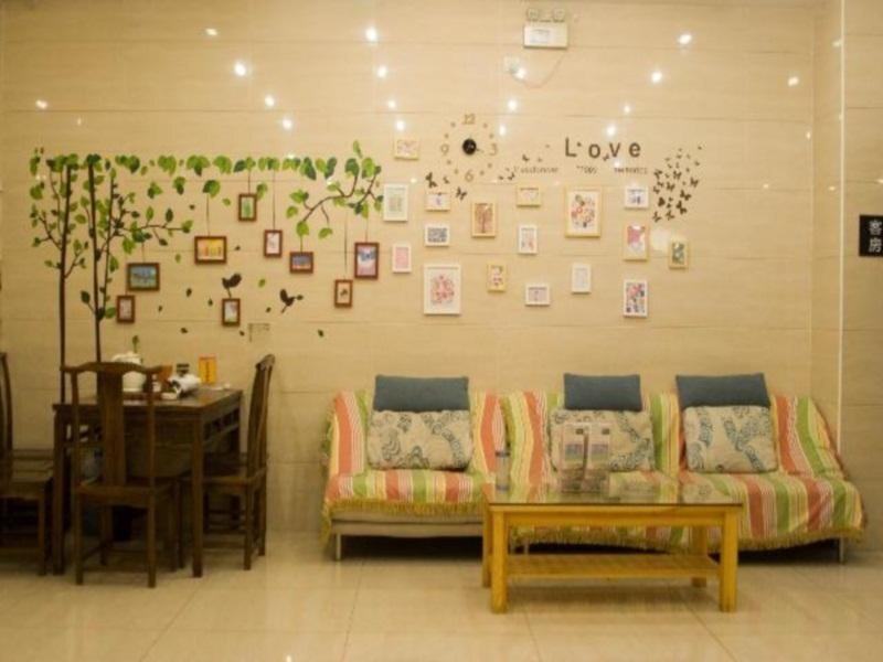 Сямынь: 7 Days Inn Xiamen Zhongshan Road Lundu Branch