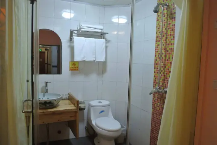 Хуаншань: Huangshan Ancient Town Youth Hostel