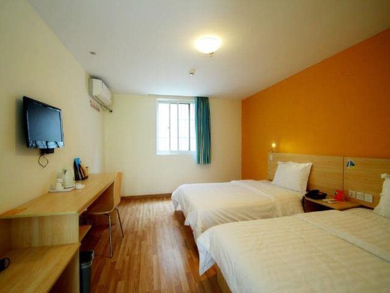 Шанхай: 7Days Inn Shanghai Pudong International Airport Branch