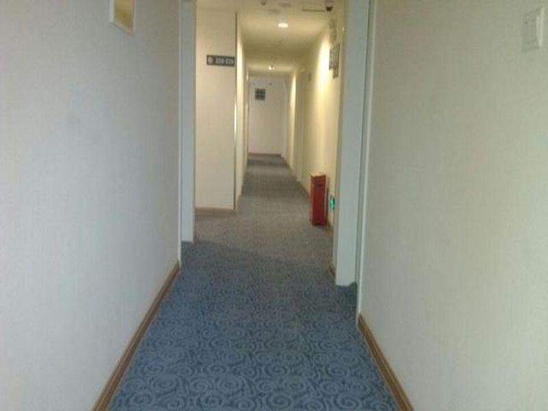 Шанхай: 7Days Inn Shanghai Fengxian East Huangcheng Road Branch