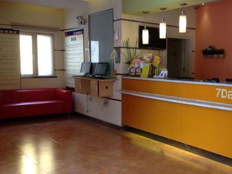 Чэнду: 7Days Inn Niuwangmiao Metro Station