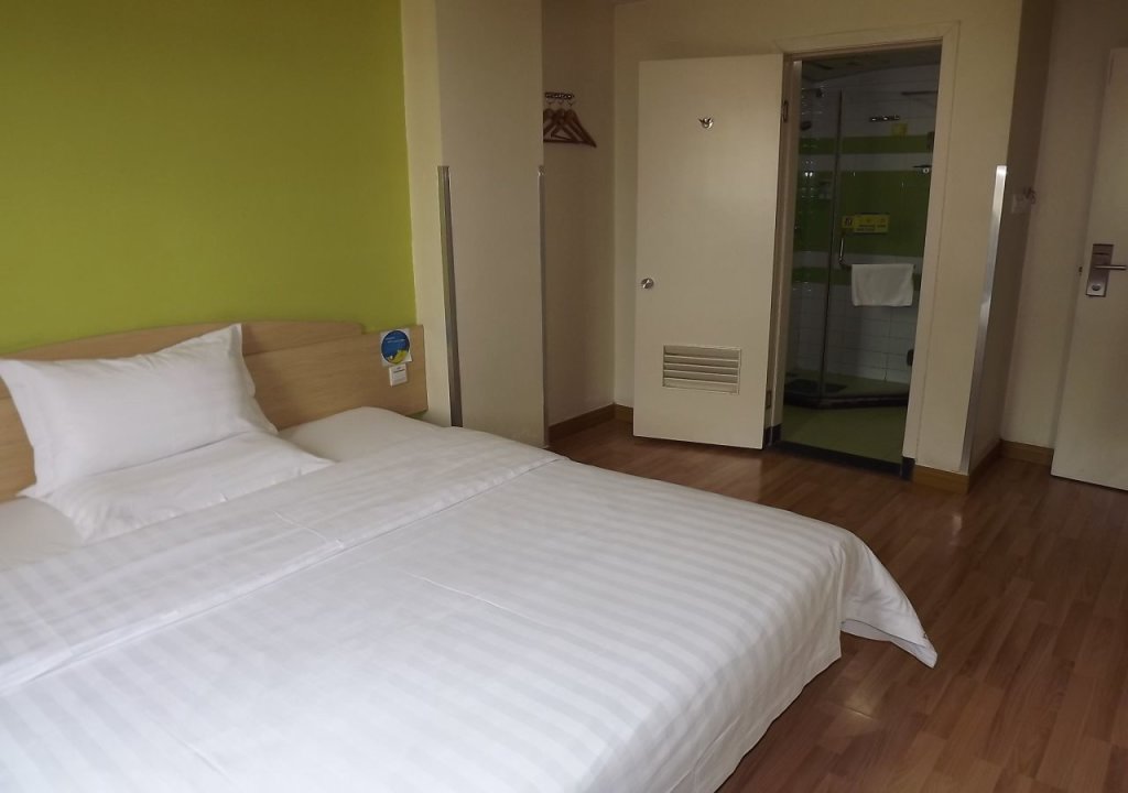 Шанхай: 7 Days Inn Shanghai Lujiazui Branch