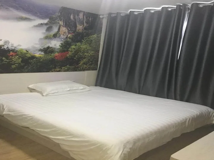 Циндао: 7 Days Inn Qingdao Zhongshan Road