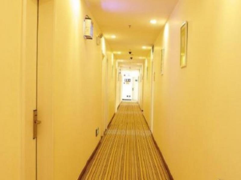 7Days Inn Qingdao Liuting Airport — фото 1
