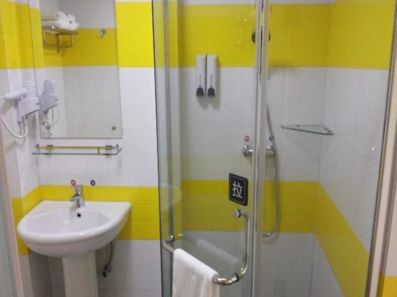 Чэнду: 7Days Inn Chengdu Shuangliu International Airport