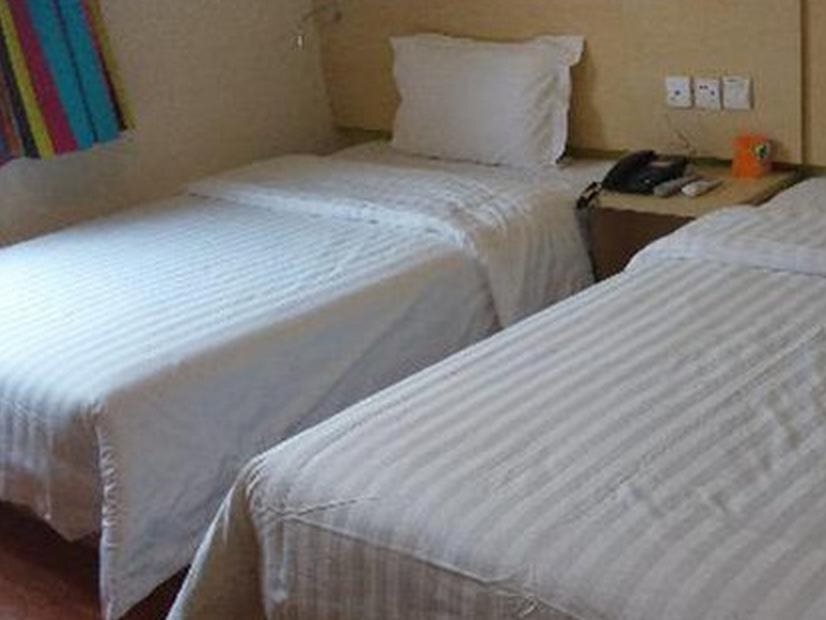 Сиань: 7 Days Inn - Xian Railway Station East Plaza Branch