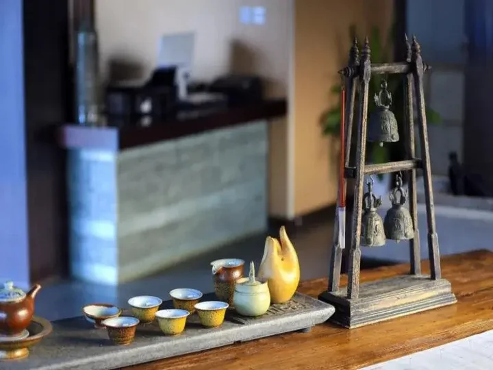 Баоцзи: Scenery Retreats Taibai Mountain Hot Spring Villa Resort