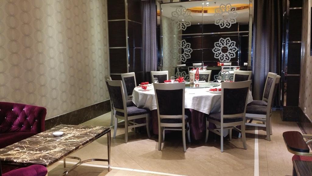 Фошань: Liyumen Jindu Hotel