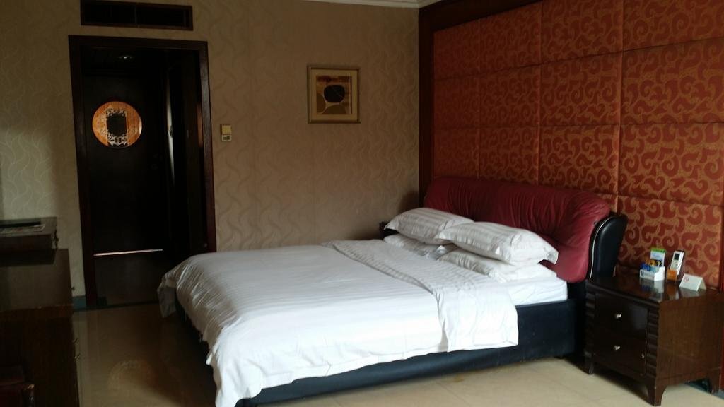 Фошань: Liyumen Jindu Hotel