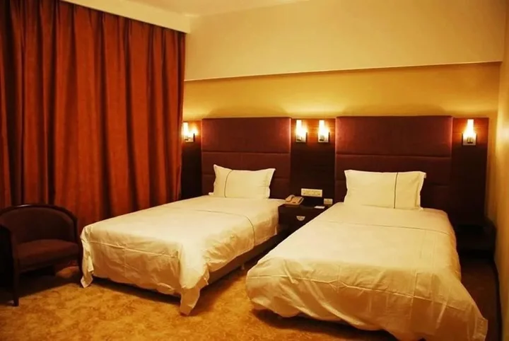 Муданьцзян: Oriental Pearl International Hotel