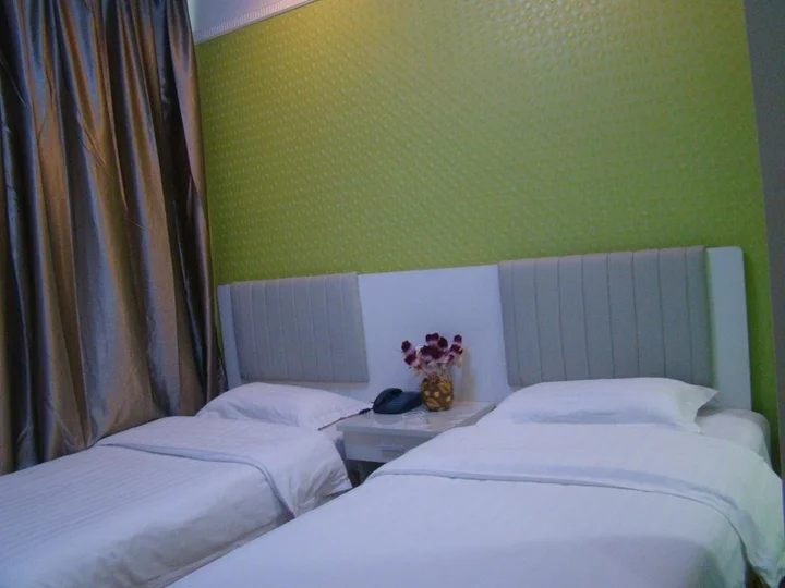 Муданьцзян: Mudan River Hotel