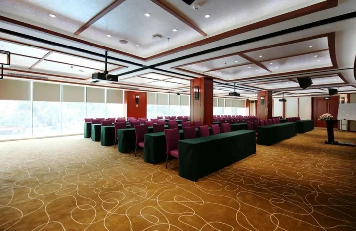 Чжухай: Grand Nest Hotel