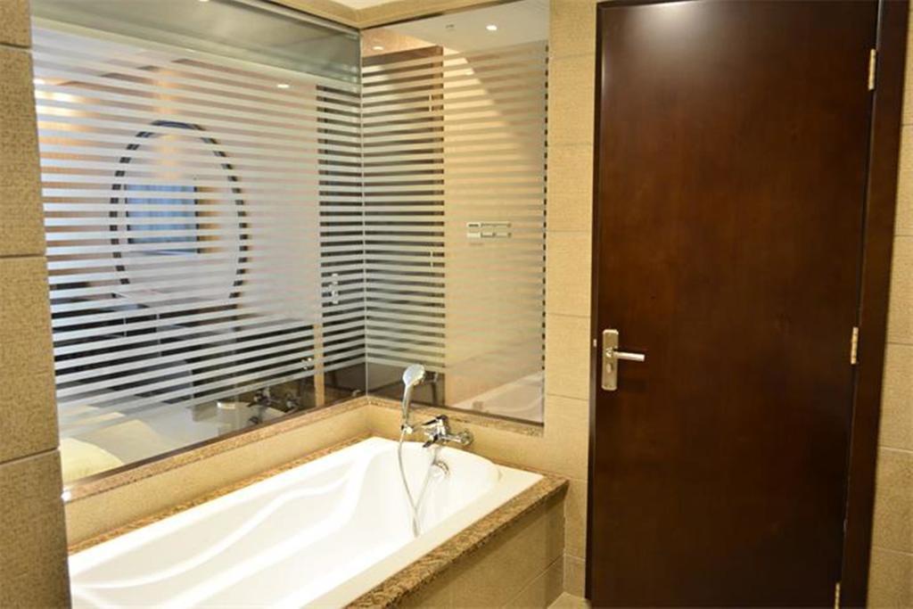 Фошань: Aimoer Hotel