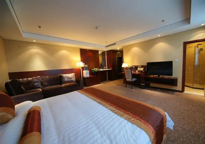 Пекин: Golden Sun Commercial Hotel