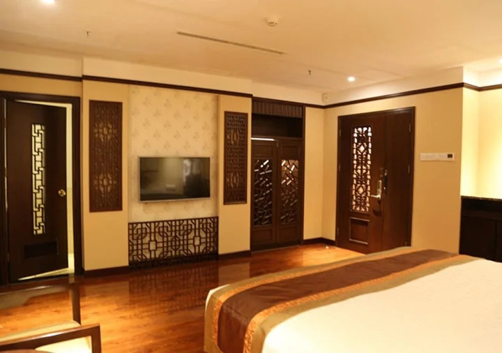 Пекин: Golden Sun Commercial Hotel