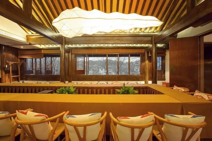 Ханчжоу: Yurong West Lake Cottage Resort Hotel
