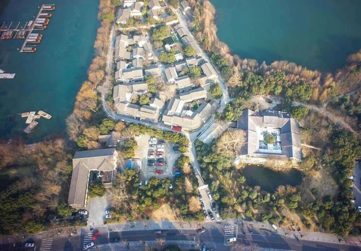 Ханчжоу: Yurong West Lake Cottage Resort Hotel