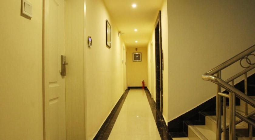 Чжанцзяцзе: He Xi Business Hotel