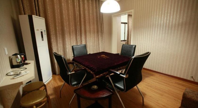 Чжанцзяцзе: He Xi Business Hotel