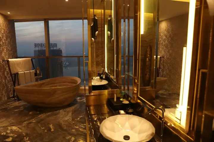 Наньчан: HUALUXE Hotels & Resorts Nanchang High-Tech Zone