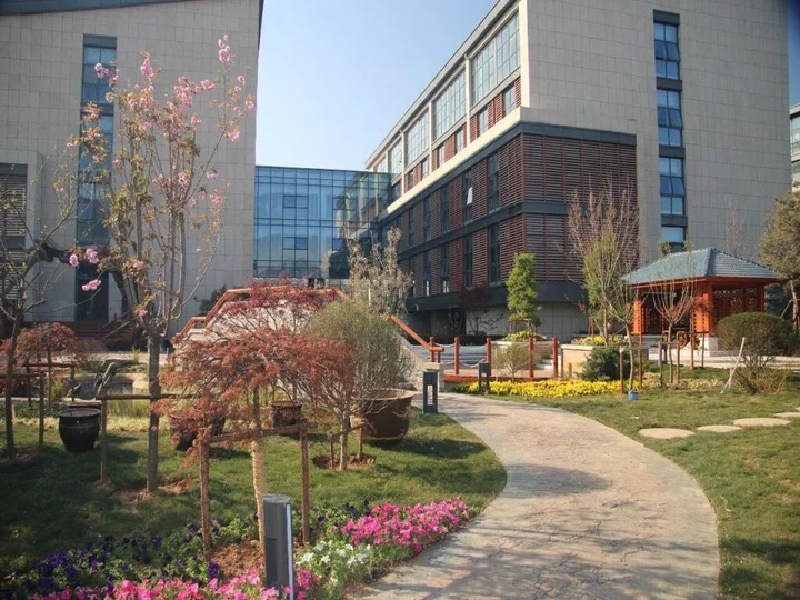Циндао: Expo Plaza Hotel Qingdao