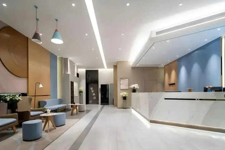 Сямынь: Home inns ·NEO(xiamen tongan fante dream kingdom store)