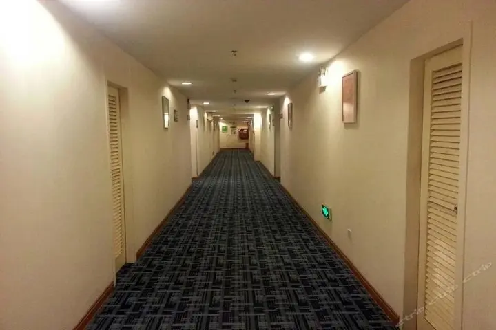 Шэньчжэнь: 7 Days Inn Shenzhen Shangmeilin Metro Station