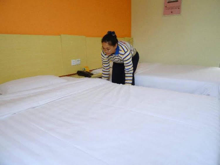 Фошань: 7 Days Inn Shunde Daliang Walking Street Branch