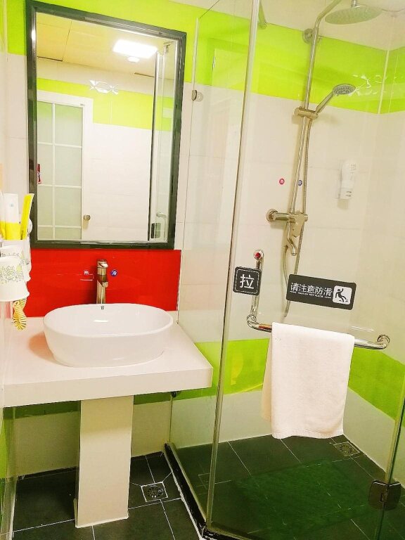 Дунгуань: 7Days Inn Dongguan Dongcheng Wanda Square