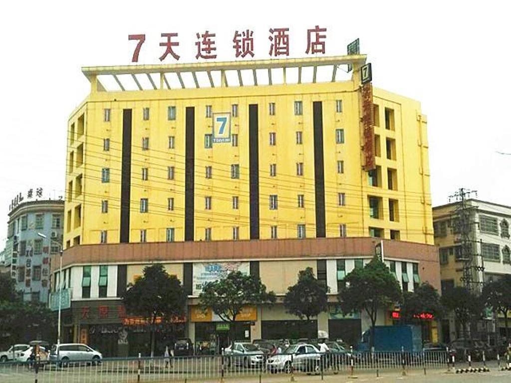 7Days Premium Zhongshan Tanzhou Town Market Central Branch — фото 2