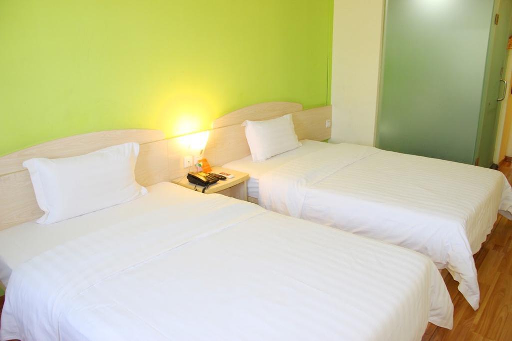 Харбин: 7 Days Inn Harbin Baroque Caoshi Street Branch
