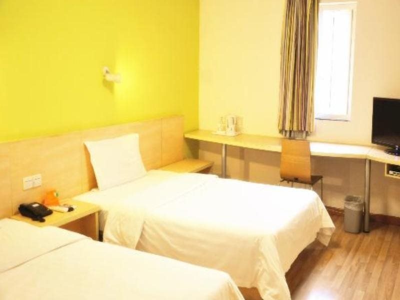 Чэнду: 7 Days Inn Hongwa Temple-Chengdu