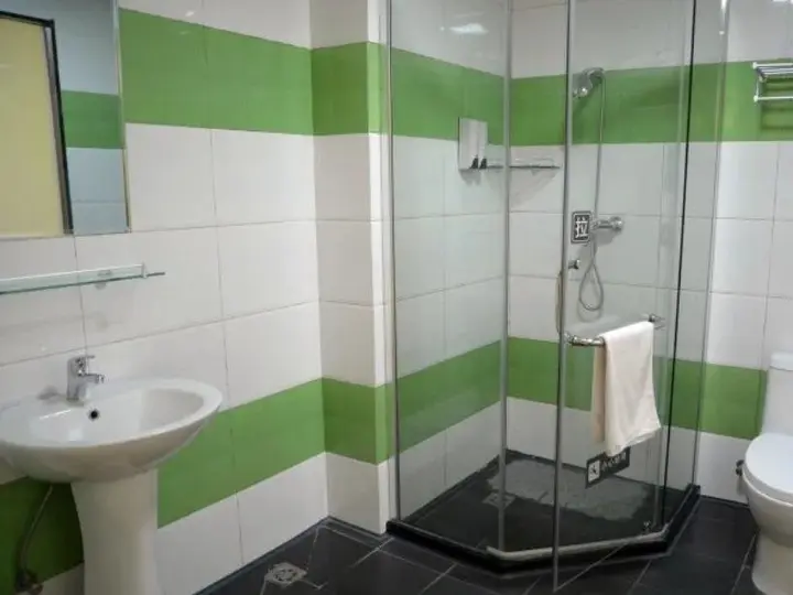Хецзе: 7 Days Inn Heze Shan County Bus Station Branch