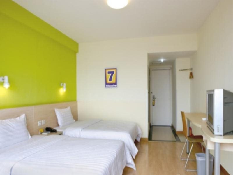 Дунгуань: 7Days Inn Dongguan Houjie Conference & Exhibition Center