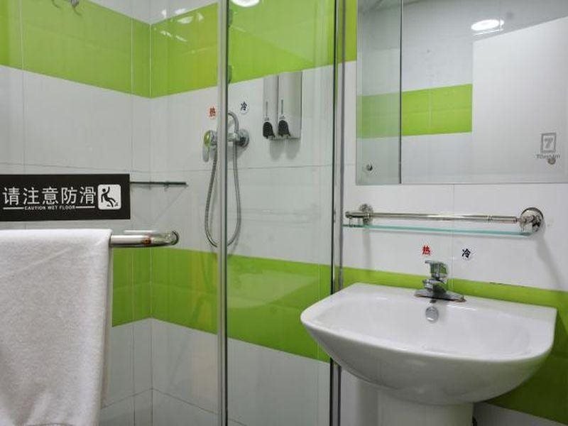 Дунгуань: 7Days Inn Dongguan Houjie Conference & Exhibition Center