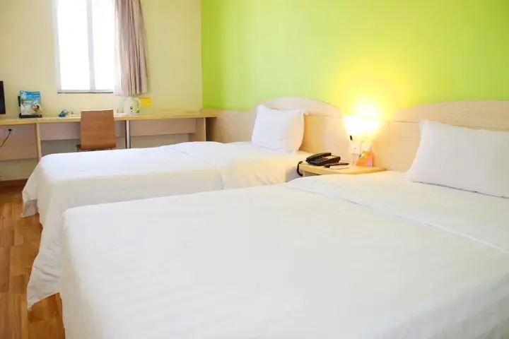 Бэйхай: 7 Days Inn Beihai Beibuwan Plaza Old Street Branch