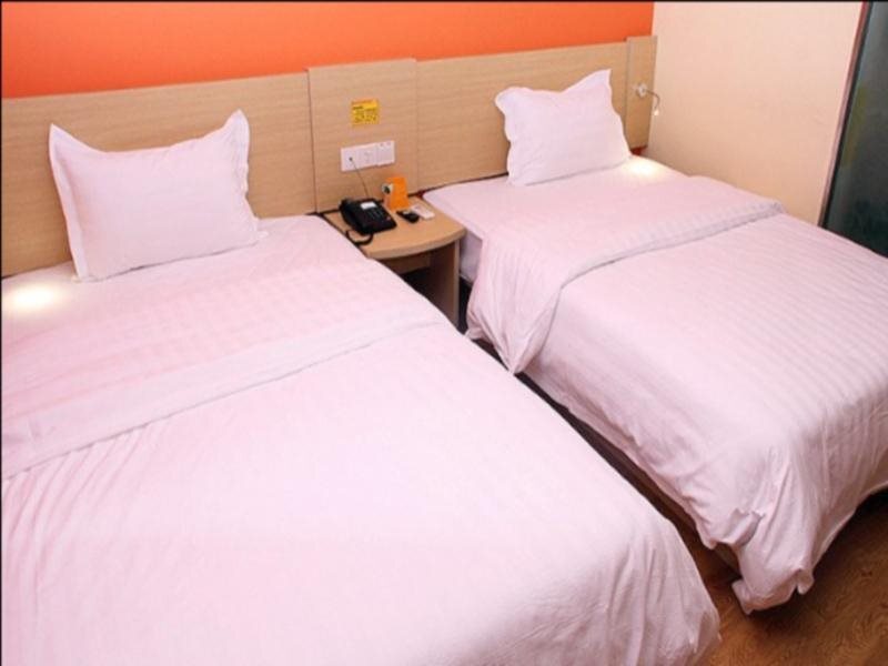 Гуйлинь: 7Days Inn Guilin Dong An Street