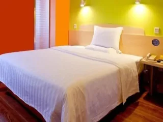 Бэйхай: 7 Days Inn Fangchenggang Taohuawan Plaza Branch