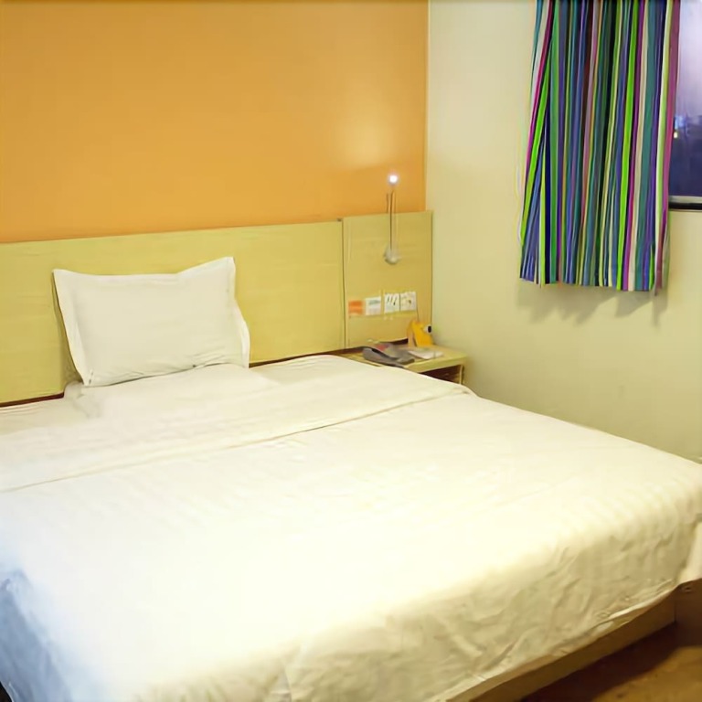 Фошань: 7 Days Inn
