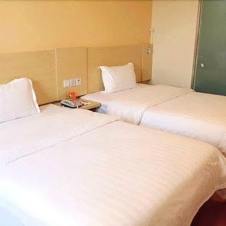 Фошань: 7 Days Inn