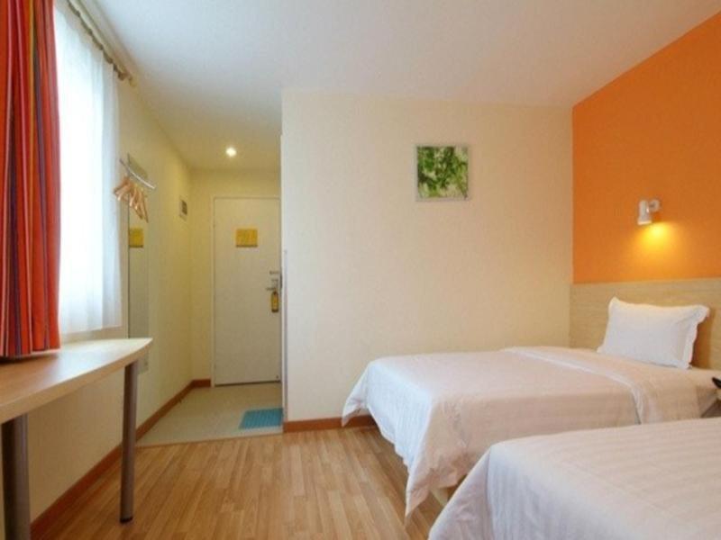 Наньчан: 7 Days Inn Nanchang Tengwang Ge Yuzhang Road
