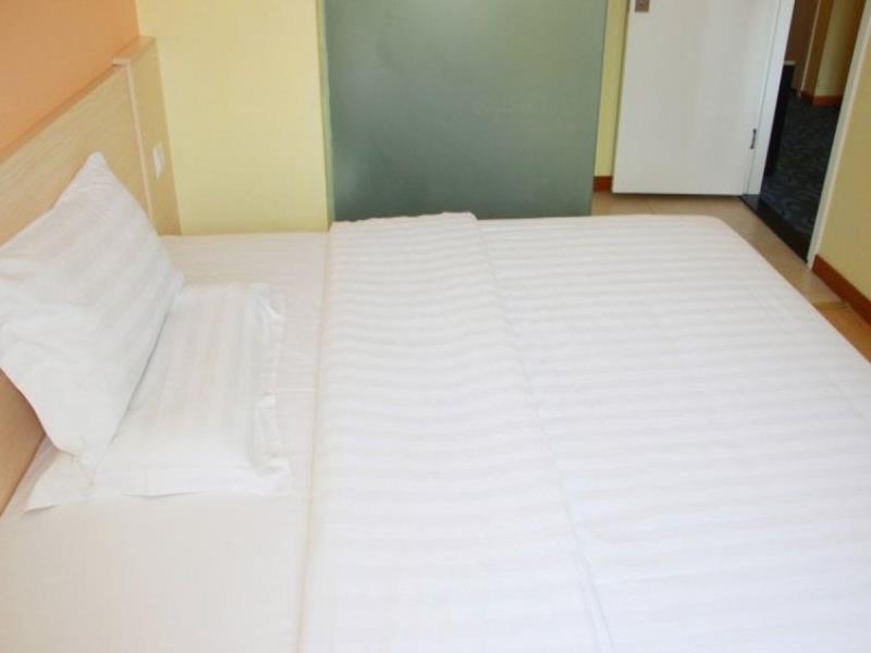 Ухань: 7Days Inn Wuhan Guanggu Walking Street Baoli Garden Branch