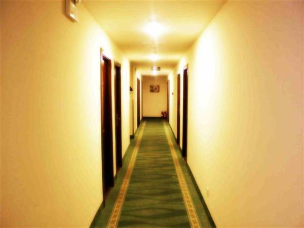 Цзинань: GreenTree Inn Jinan Shanda RD