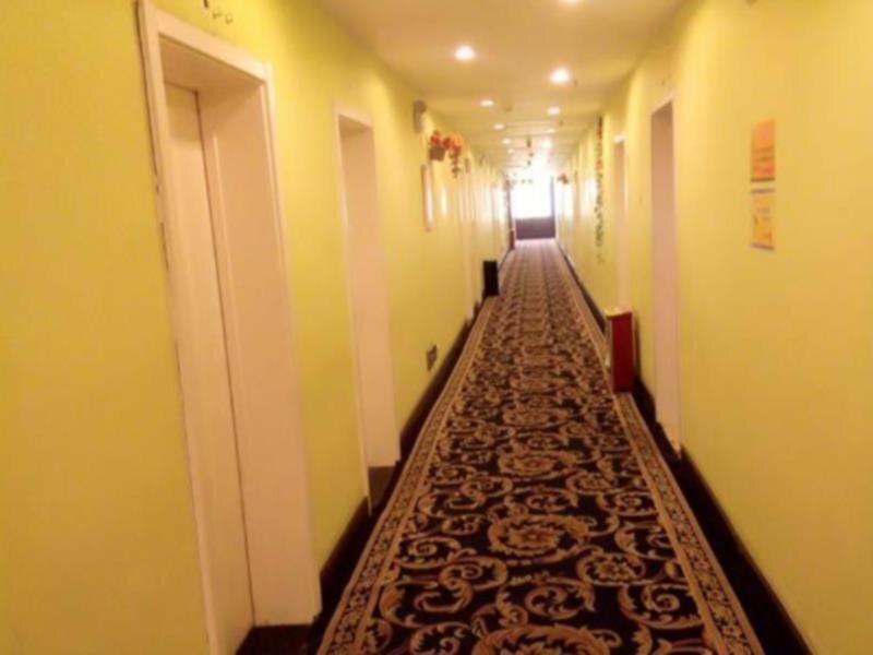 Хецзе: 7 Days Inn Heze Mudan Road