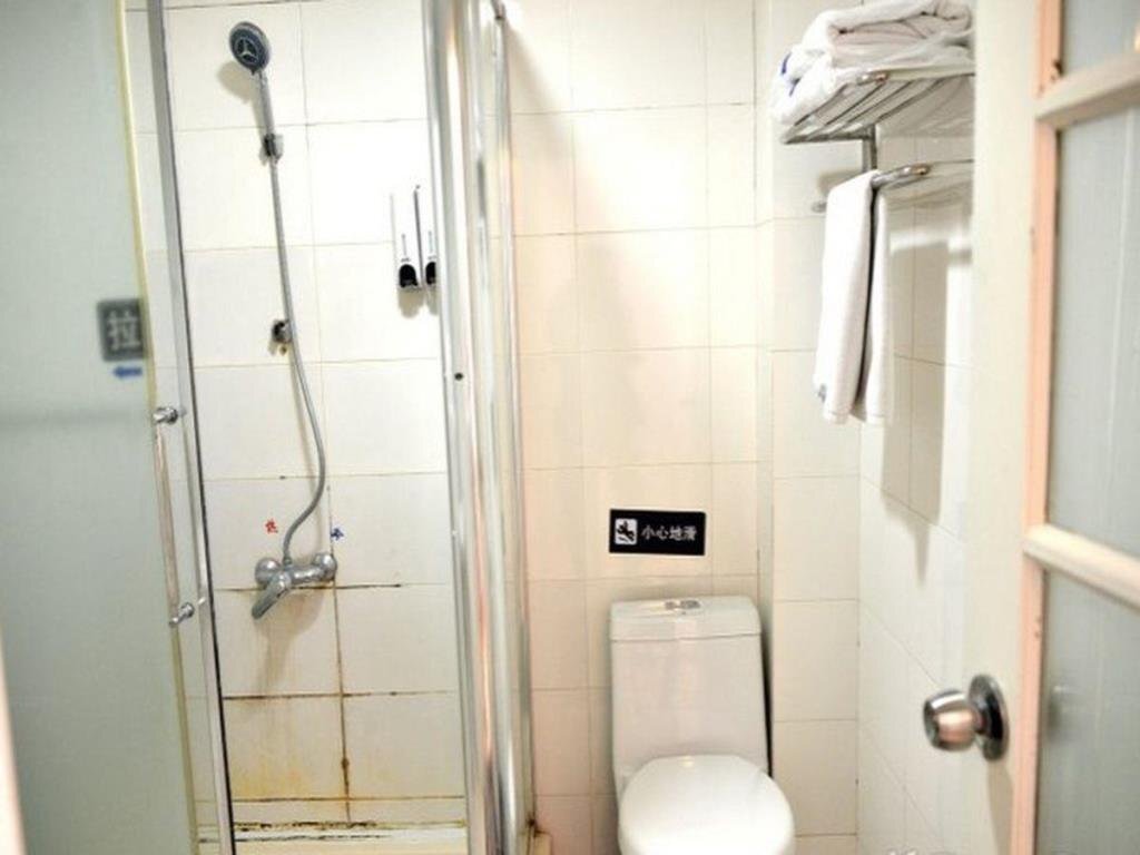Лицзян: 7 Days Inn Gucheng Center