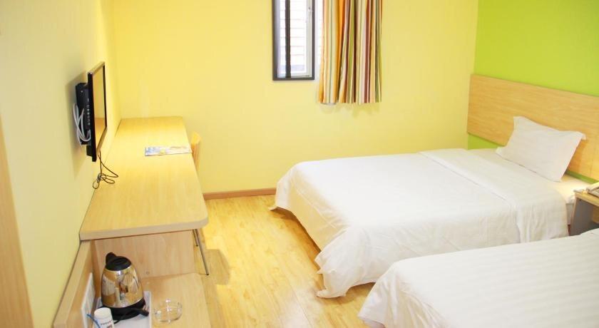 Ухань: 7Days Inn Wuhan Guanggu Guanshan Avenue Branch