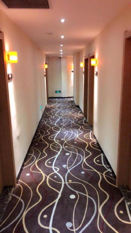 Ичан: 7 Days Premium·Yichang CBD Business Center