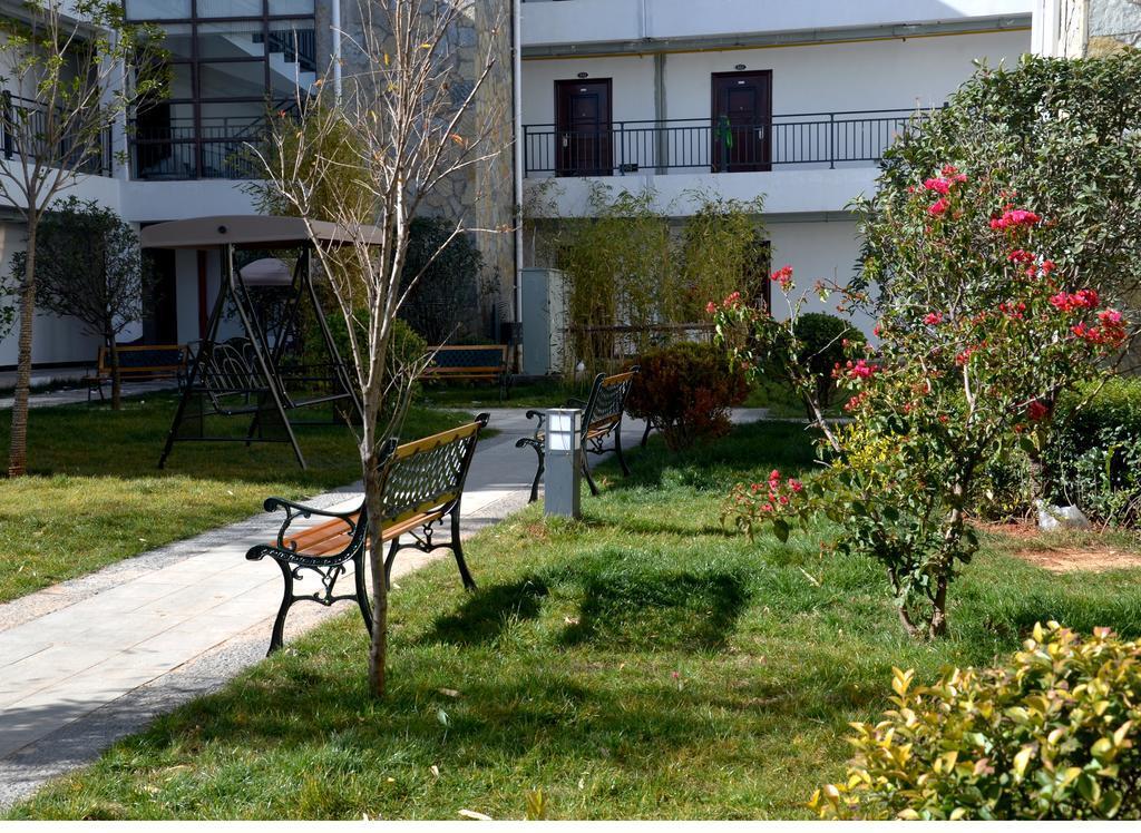 Лицзян: Estay Resort Happiness Garden Lijiang